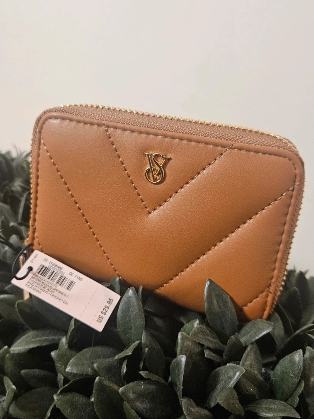 Victoria's Secret Brown Zip Wallet NWT